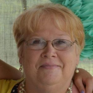 Meet your Posher, Anne